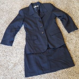 Basic Navy Blue Suit